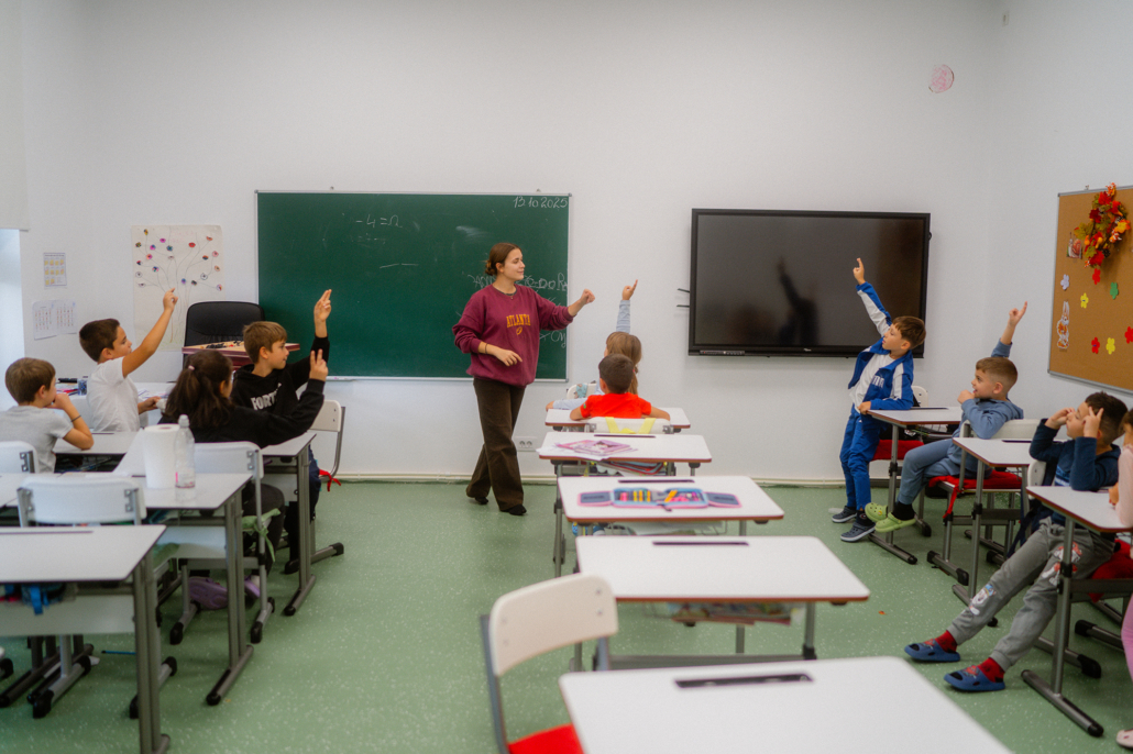 AP-MA, Școala Mustățești, Asociația Părinților Mustățești Argeș, școală modernă în sat1